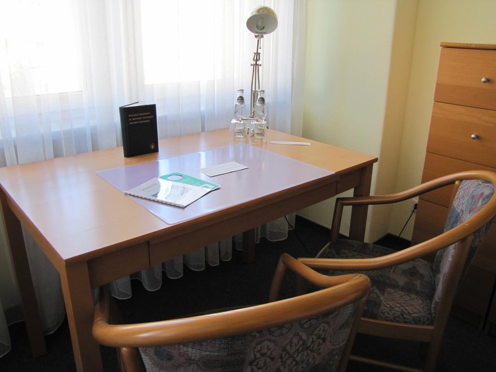 Central Hotel גרה מראה חיצוני תמונה