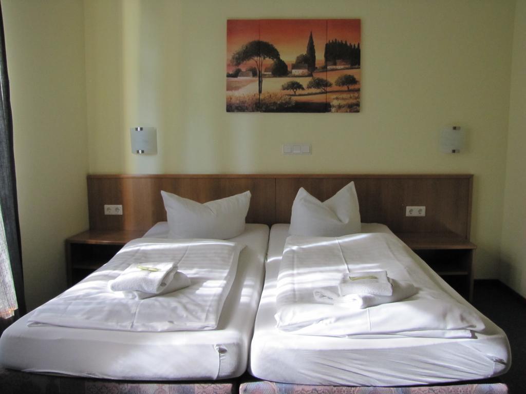 Central Hotel גרה מראה חיצוני תמונה