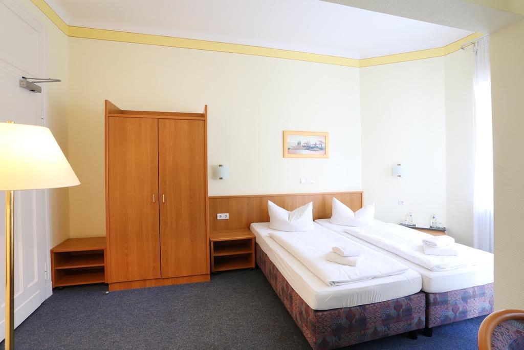 Central Hotel גרה מראה חיצוני תמונה